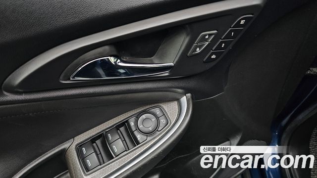 Chevrolet Malibu 1.3 Turbo LT Deluxe 2019 — фото 29