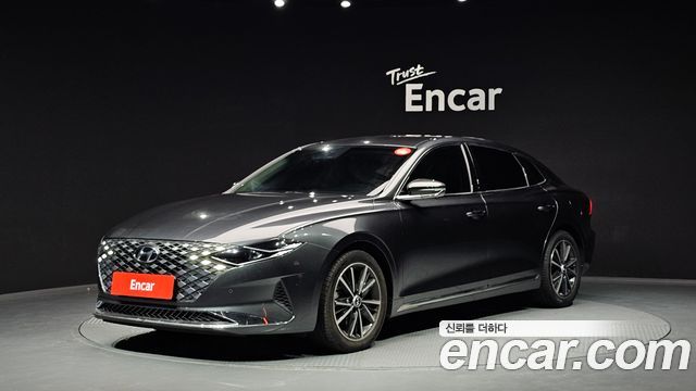 Hyundai Grandeur (IG) 2.5 Le Blanc 2023 — фото 1