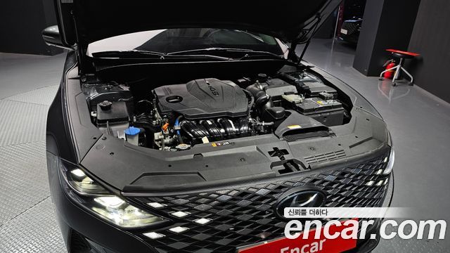 Hyundai Grandeur (IG) 2.5 Le Blanc 2023 — фото 6