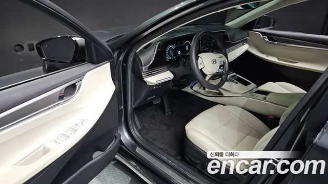 Hyundai Grandeur (IG) 2.5 Le Blanc 2023 — фото 10