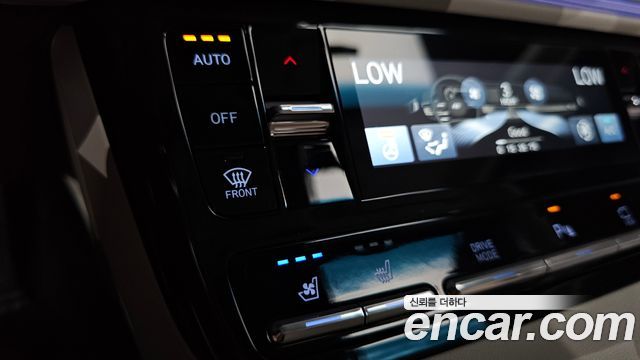 Hyundai Grandeur (IG) 2.5 Le Blanc 2023 — фото 17