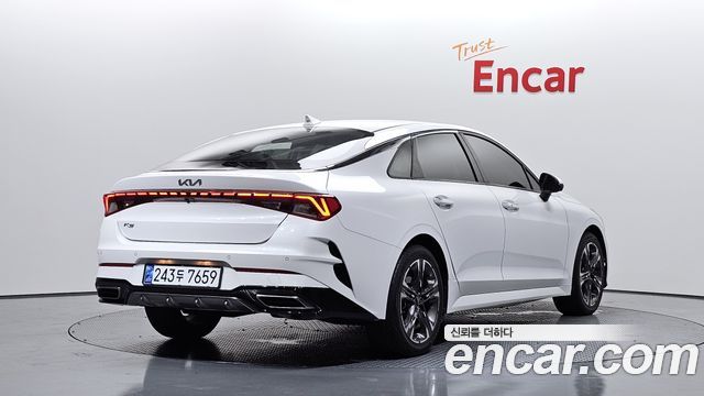 Kia K5 (III) 2.0 Noblesse 2022 — фото 2