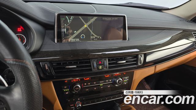 BMW X6 (F16) xDrive 30d 2016 — фото 12