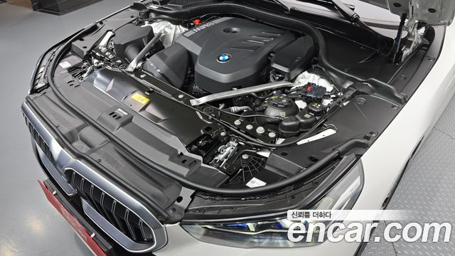 BMW 5 Series (G60) 530e M Sport 2025 — фото 6