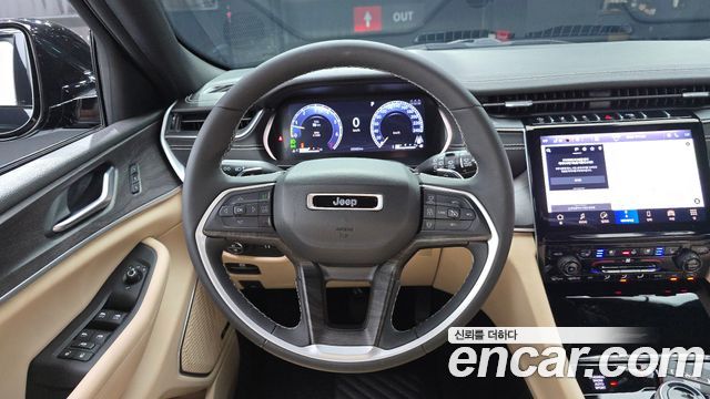 Jeep Grand Cherokee (WL) 3.6 Limited 2023 — фото 13