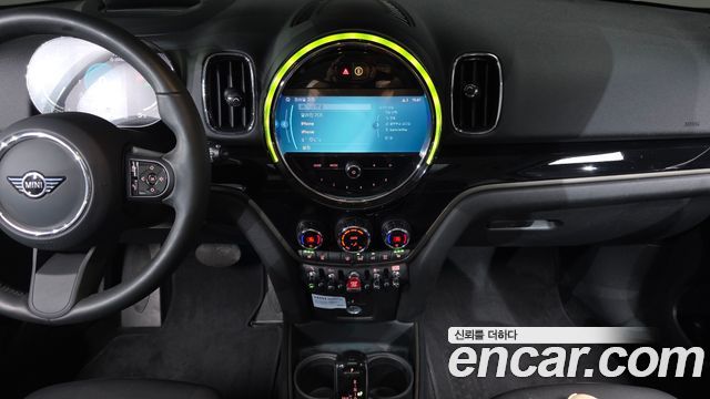 MINI Cooper Countryman Classic 2nd 2024 — фото 17