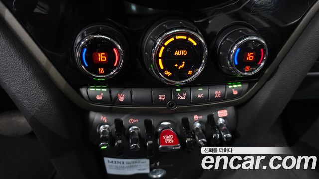 MINI Cooper Countryman Classic 2nd 2024 — фото 37