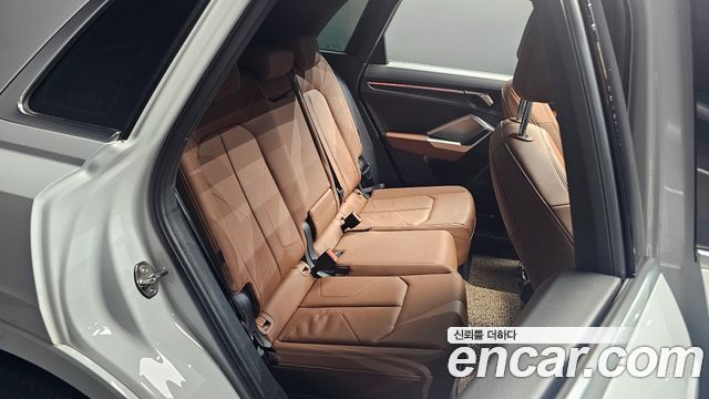 Audi Q3 (F3) 35 TDI Premium 2022 — фото 15