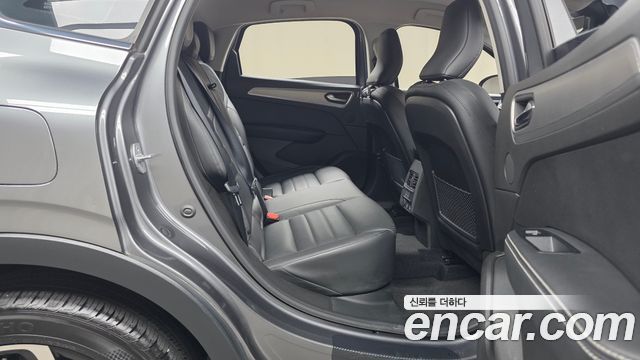 Renault Korea XM3 1.3 TCe RE Inspire 2023 — фото 11