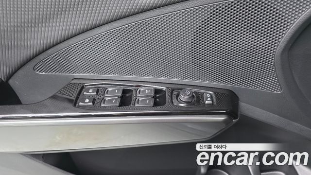 KG Mobility (SsangYong) Tivoli 1.6 2WD V3 2024 — фото 11