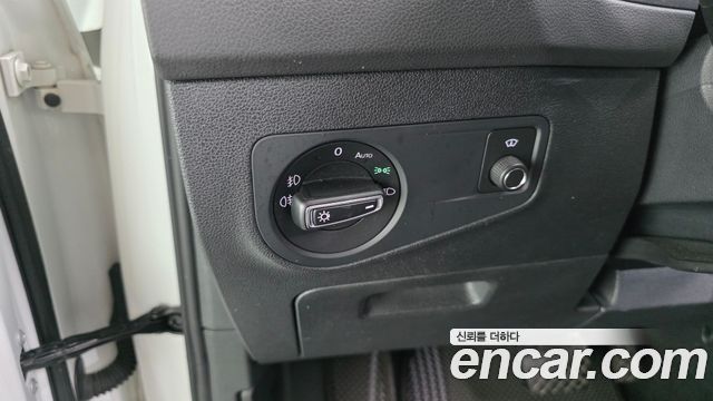 Volkswagen Tiguan (II) 2.0 TDI 4Motion Prestige 2018 — фото 18