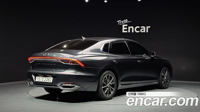Hyundai Grandeur (IG) 2.5 Le Blanc 2023 — фото 2
