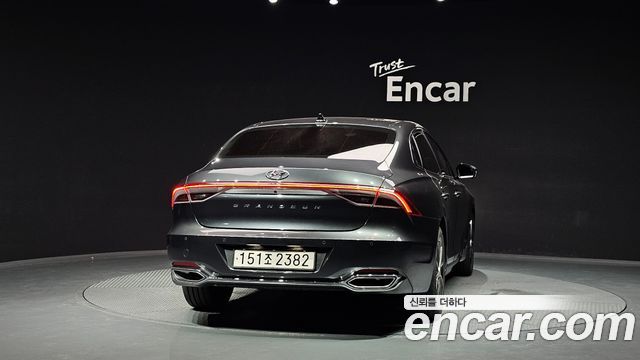 Hyundai Grandeur (IG) 2.5 Le Blanc 2023 — фото 4