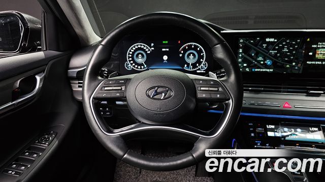 Hyundai Grandeur (IG) 2.5 Le Blanc 2023 — фото 17