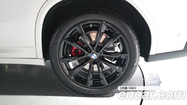 BMW X4 (G02) xDrive20i M Sport Pro Special Edition 2025 — фото 21