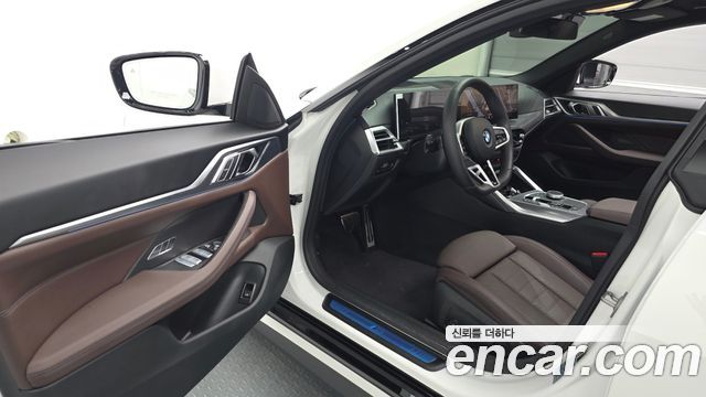 BMW 4 Series (G22) 420i M Sport Pro Gran Coupe 2025 — фото 10