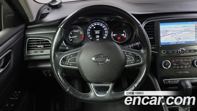Renault Korea SM6 2.0 GDe SE 2016 — фото 15