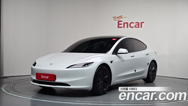 Tesla Model 3 RWD
