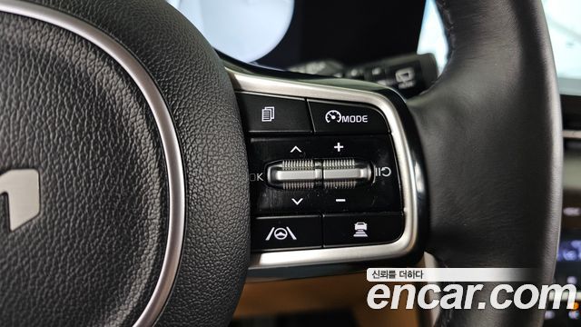 Kia Carnival (IV) Gasoline 9-Seater Prestige 2023 — фото 28