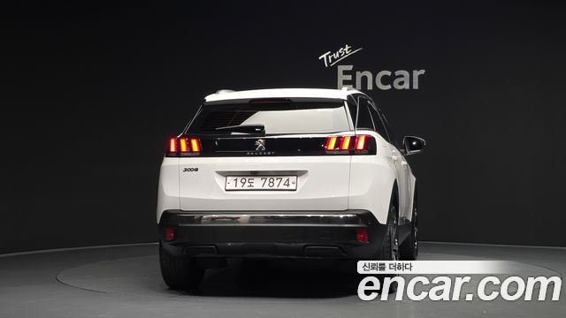 Peugeot 3008 (II) 1.6 BlueHDi Allure 2018 — фото 4