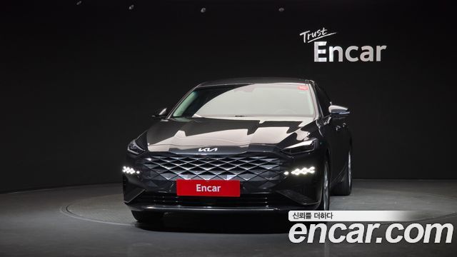 Kia K8 2.5 Gasoline 2WD Noblesse 2023 — фото 3
