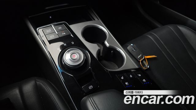 Kia K8 2.5 Gasoline 2WD Noblesse 2023 — фото 9