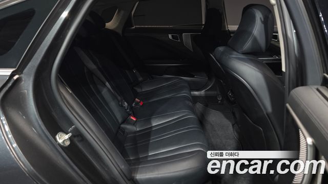 Kia K8 2.5 Gasoline 2WD Noblesse 2023 — фото 11
