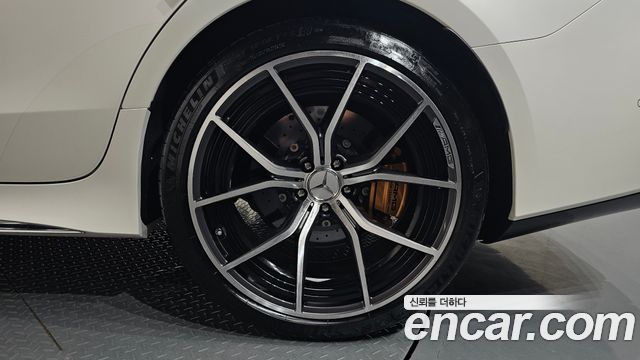 Mercedes-Benz AMG GT 4Door 63 S 4MATIC+ 2023 — фото 21