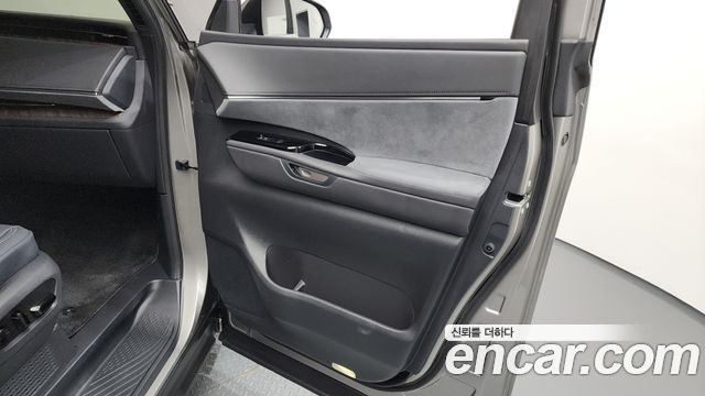 Lexus LM (II) 500h Executive 2025 — фото 24