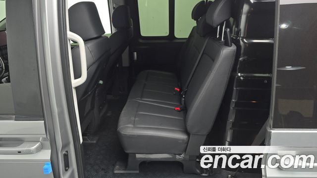 Hyundai Staria Cargo 5-Seater Modern 2023 — фото 12