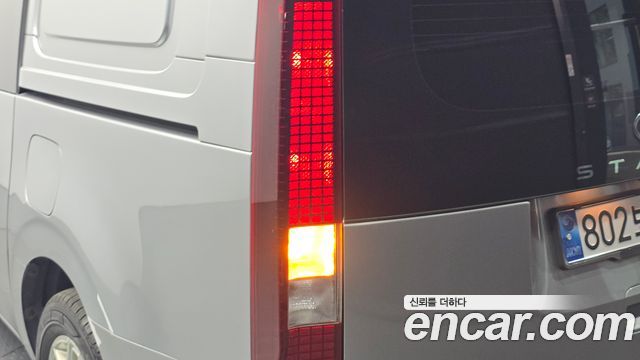 Hyundai Staria Cargo 5-Seater Modern 2023 — фото 23