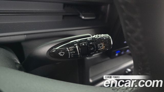 Hyundai Staria Cargo 5-Seater Modern 2023 — фото 28