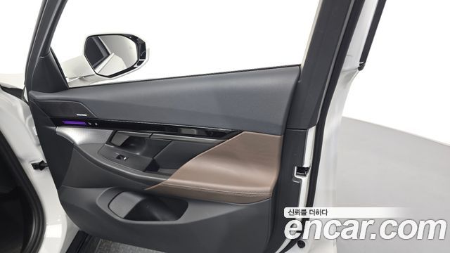 BMW 5 Series (G60) 523d M Sport 2024 — фото 24