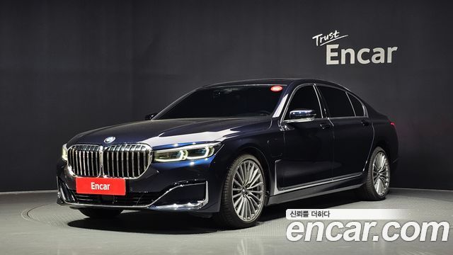 BMW 7 Series (G11) 745Le iPerformance Design Pure Excellence
