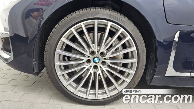 BMW 7 Series (G11) 745Le iPerformance Design Pure Excellence 2020 — фото 5
