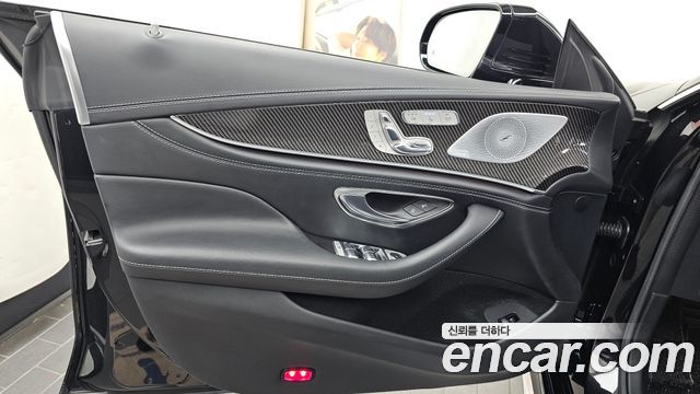 Mercedes-Benz AMG GT 4Door 63 S 4MATIC+ 2020 — фото 24
