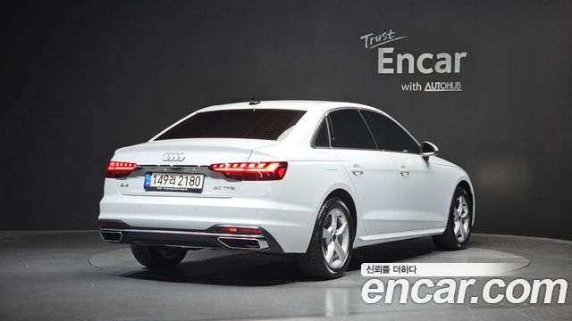 Audi A4 (B9) 40 TFSI 2022 — фото 2