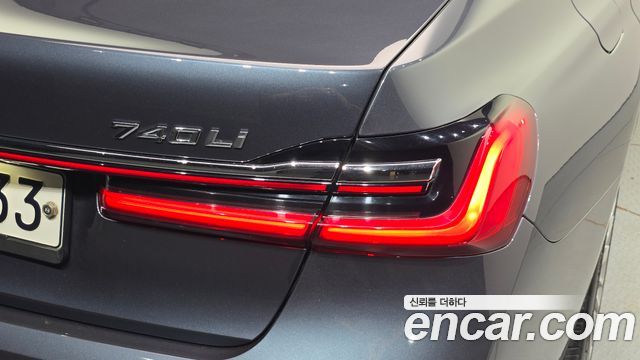 BMW 7 Series (G11) 740Li xDrive Design Pure Excellence 2020 — фото 23