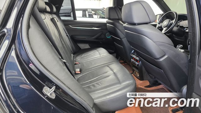 BMW X5 (F15) xDrive 40d 2017 — фото 12