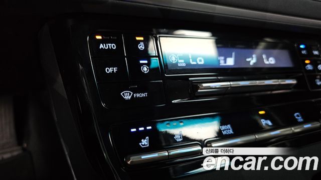 Hyundai Grandeur (IG) 3.0 LPi Rent Car Premium 2022 — фото 21