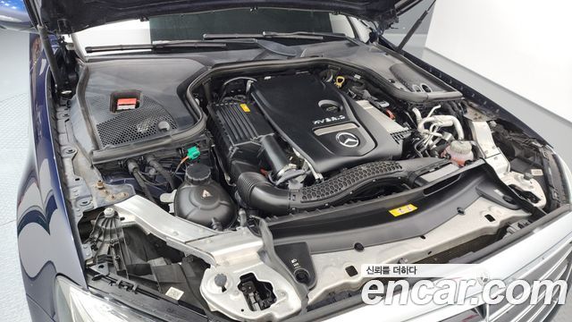 Mercedes-Benz E-Class (W213) E300e Exclusive 2019 — фото 6