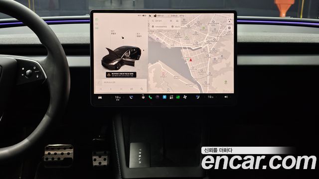 Tesla Model 3 RWD 2025 — фото 18