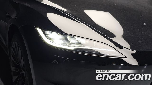 Tesla Model 3 RWD 2025 — фото 28
