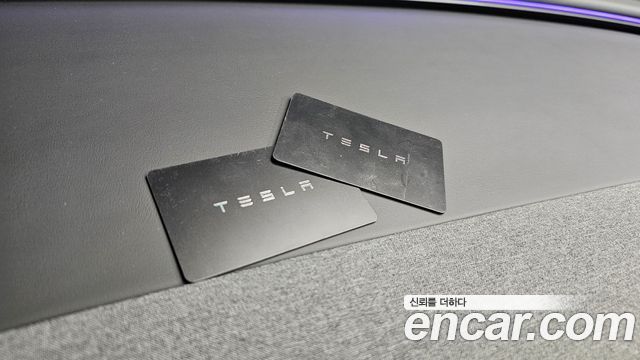 Tesla Model 3 RWD 2025 — фото 45