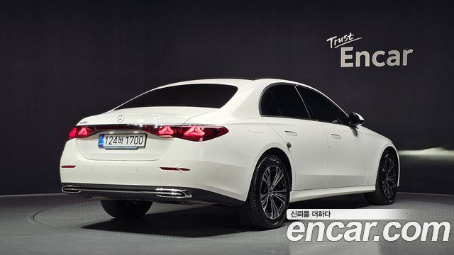 Mercedes-Benz E-Class (W214) E200 Avantgarde 2026 — фото 2