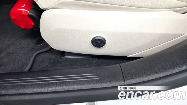 Mercedes-Benz E-Class (W214) E200 Avantgarde 2026 — фото 31