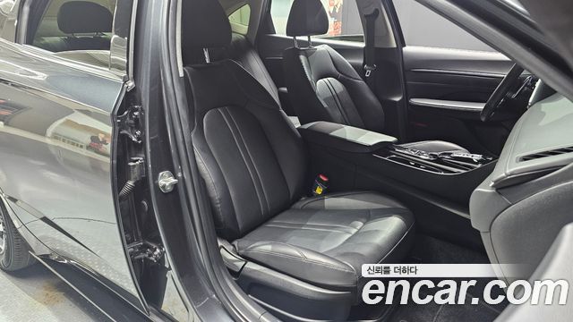 Hyundai Sonata (DN8) 2.0 Premium Plus 2022 — фото 26