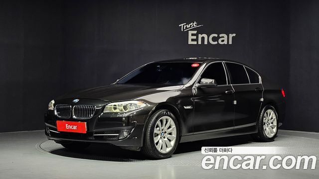 BMW 5 Series (F10) 528i 2013 — фото 1