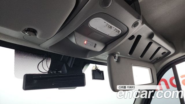 Renault Korea Master 2.3 Van L 2020 — фото 19