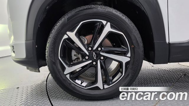 Chevrolet Trailblazer 1.3 Turbo 4WD RS 2023 — фото 5